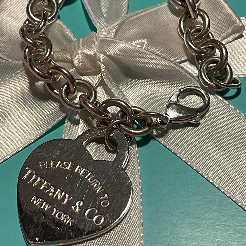 Return to Tiffany XL Heart Link Bracelet, 7.5”